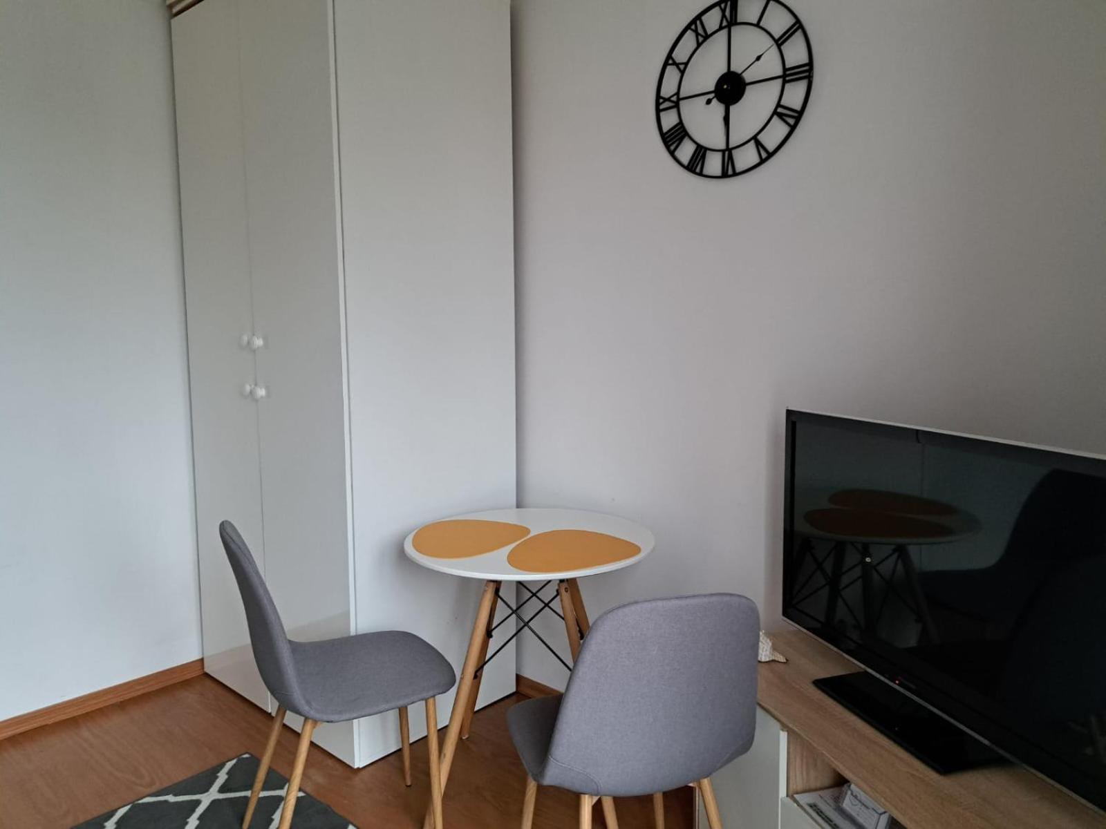 Przy Dworcu Pkp Apartament *